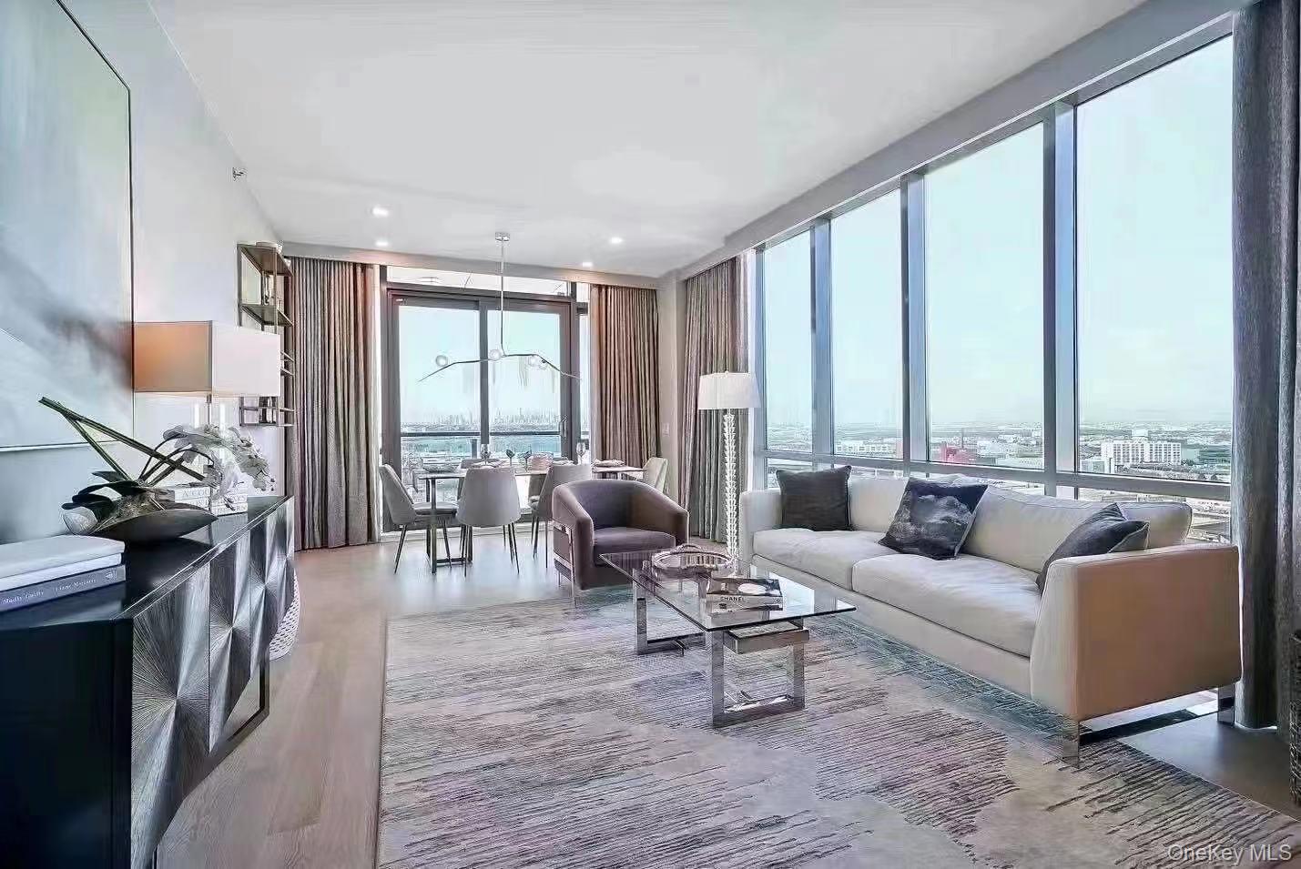 33-66 Farrington Unit 14A, Flushing NY 11354