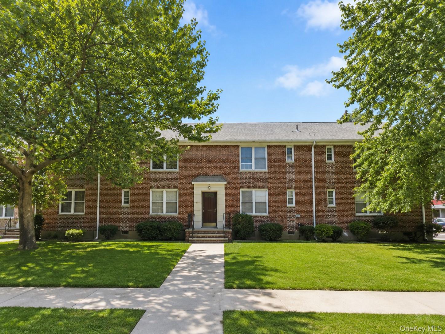 35-21 205th Street Unit 314, Bayside NY 11361