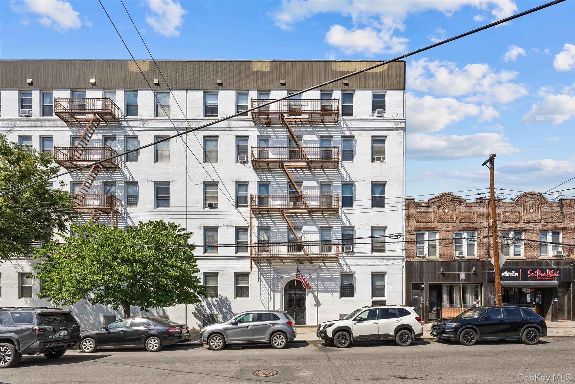 64-09 39 Avenue Unit 43, Woodside NY 11377