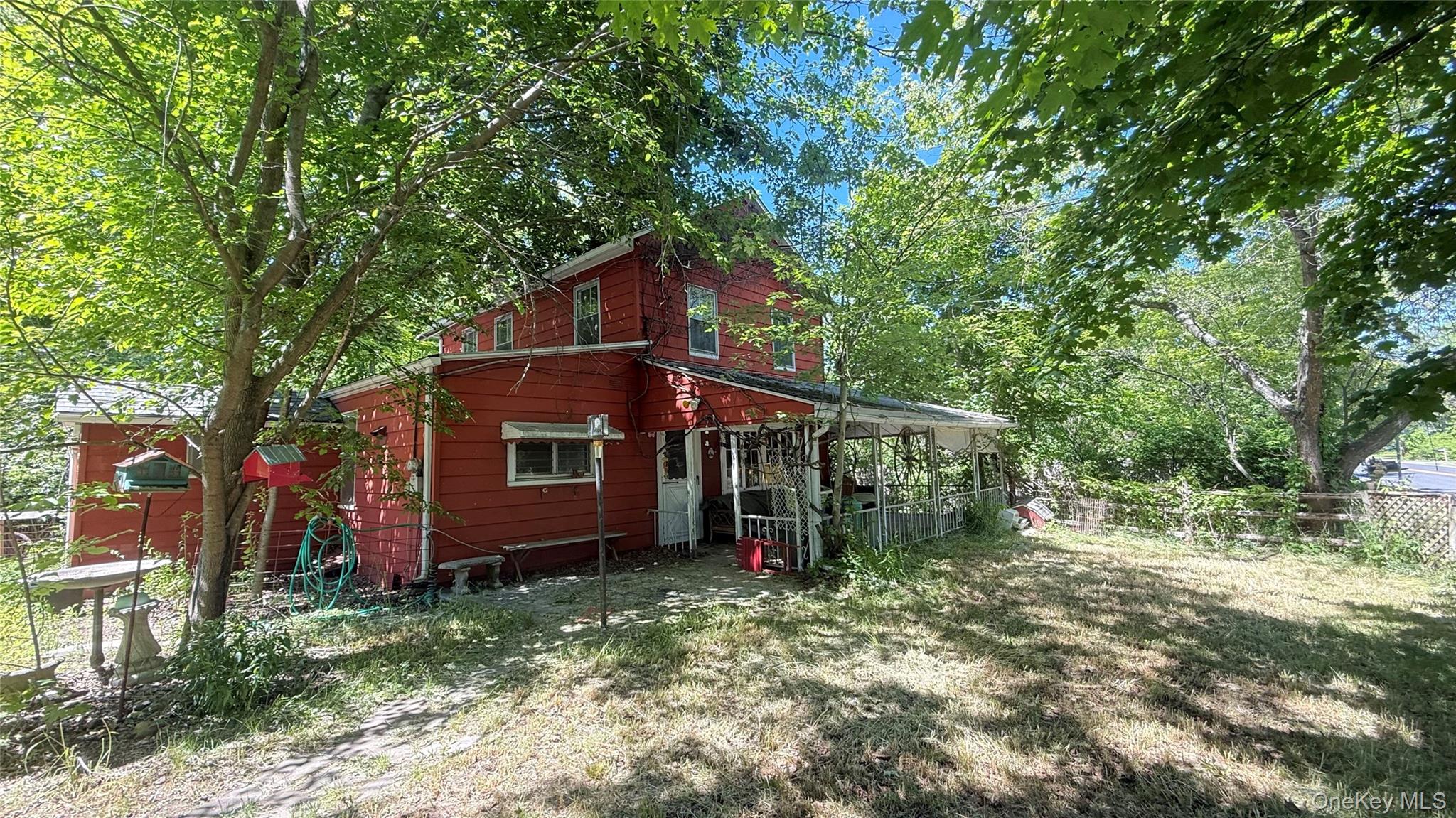 1588 Route 212, Saugerties NY 12477