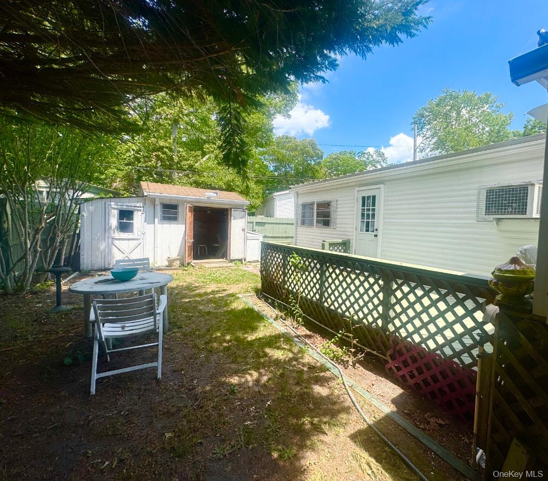 620 #25 Montauk Highway Unit 25, Westhampton Beach NY 11978