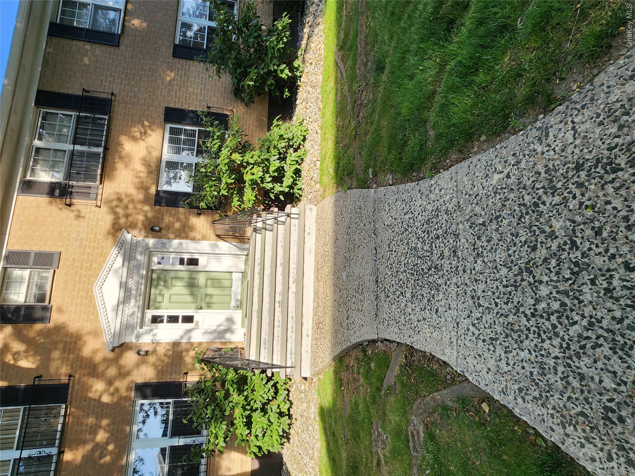 10 Somerset Drive Unit 26K, Suffern NY 10901