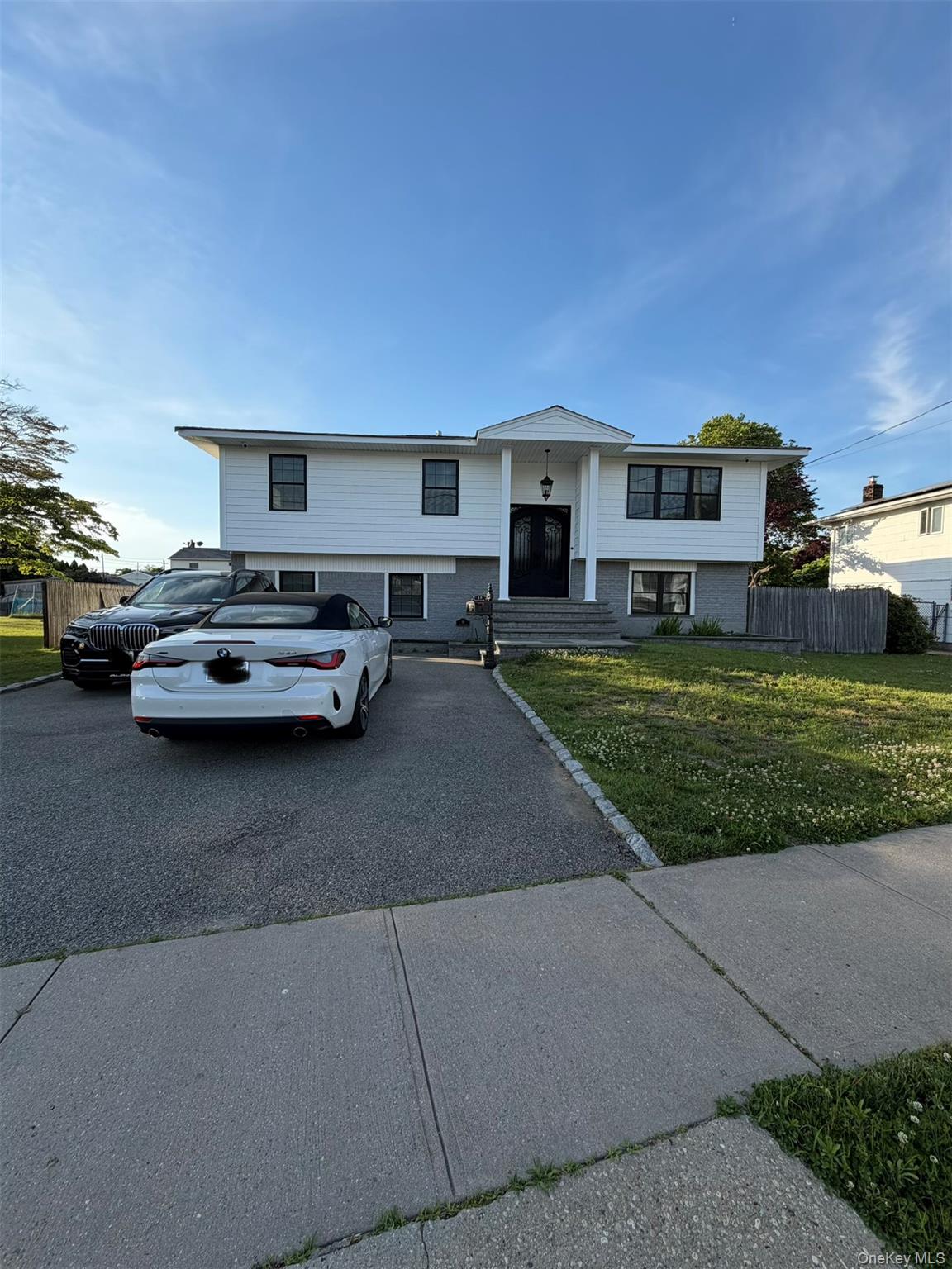 19 Jersey Street, Hicksville NY 11801