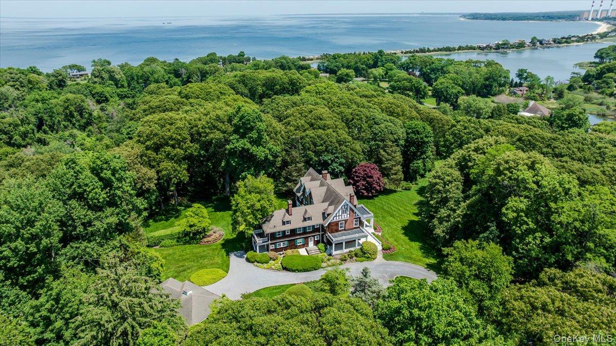 563 Asharoken Avenue, Northport NY 11768