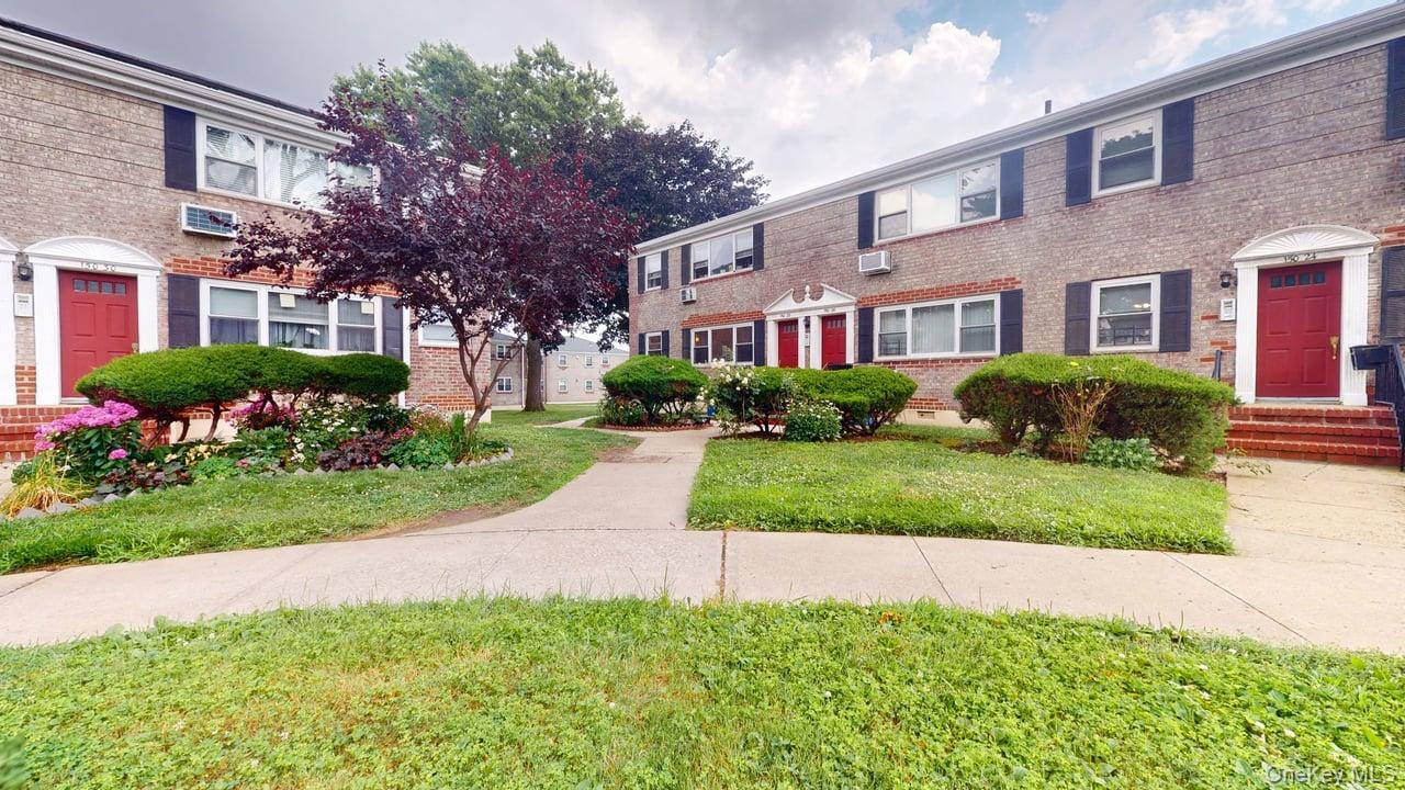 150-28 Jewel Avenue Unit 1, Flushing NY 11367