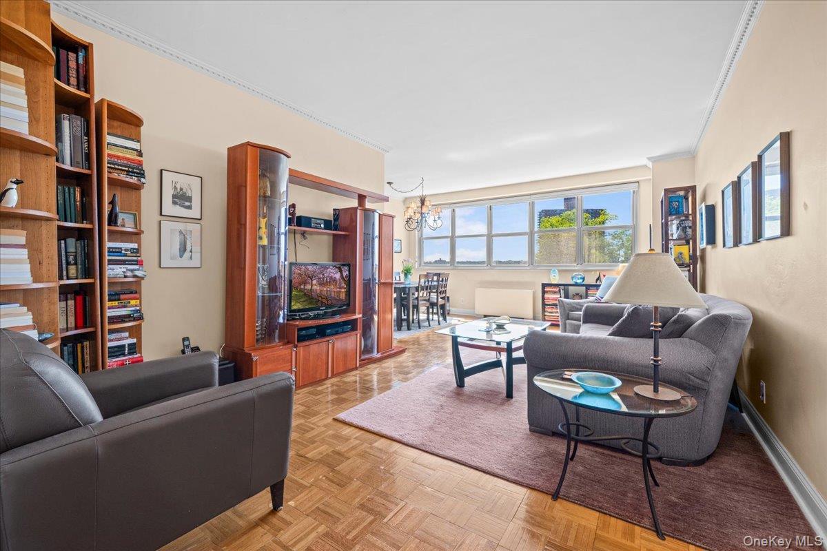 555 Kappock Street Unit 2T, Bronx NY 10463