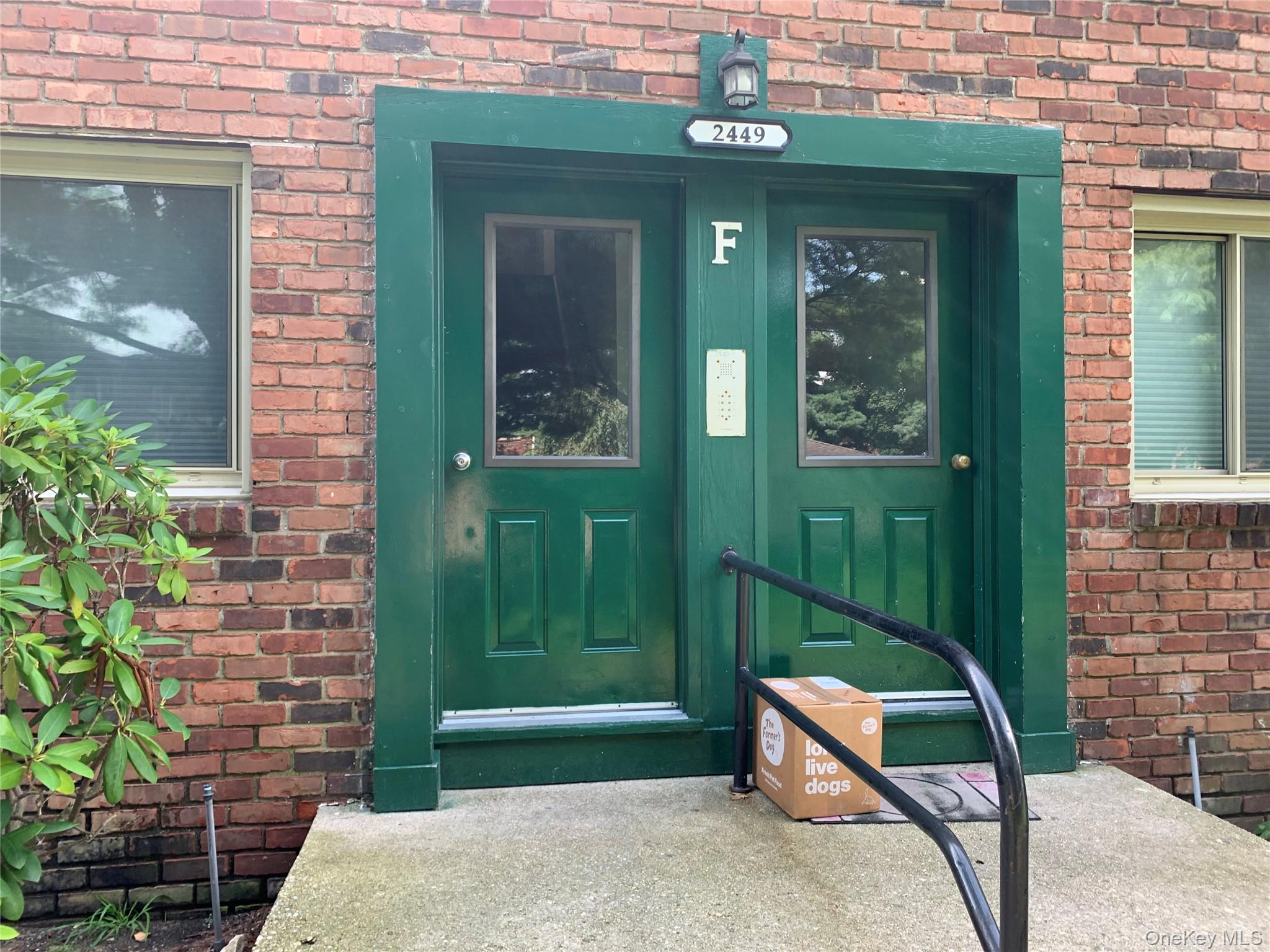 2449F Union Boulevard Unit 12B, Islip NY 11751