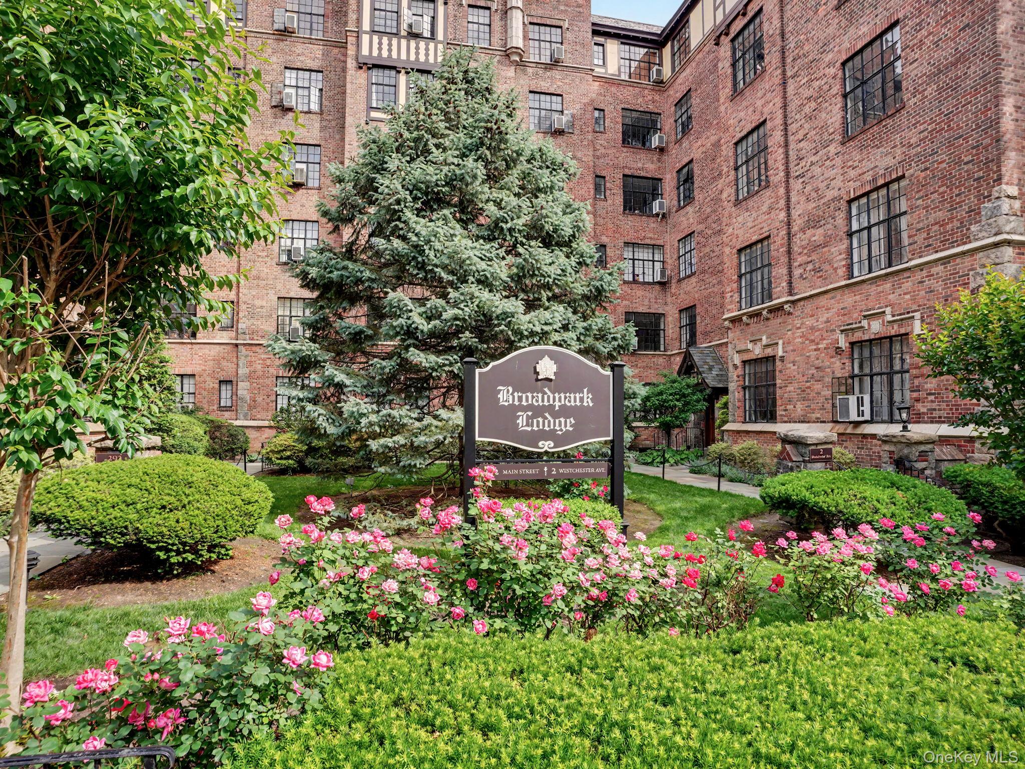 2 Westchester Avenue Unit 4J, White Plains NY 10601