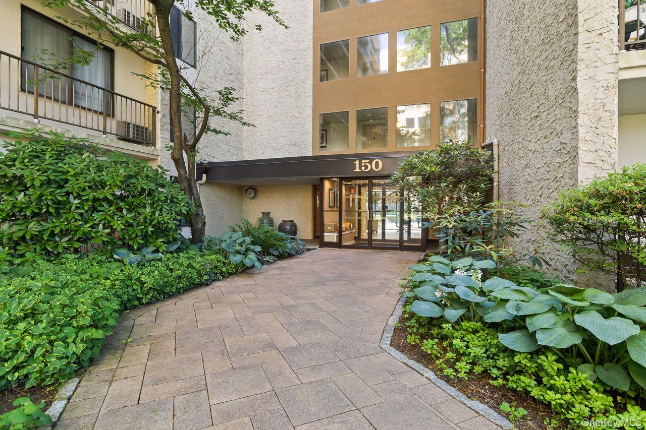 150 Overlook Unit 5F, Peekskill NY 10566