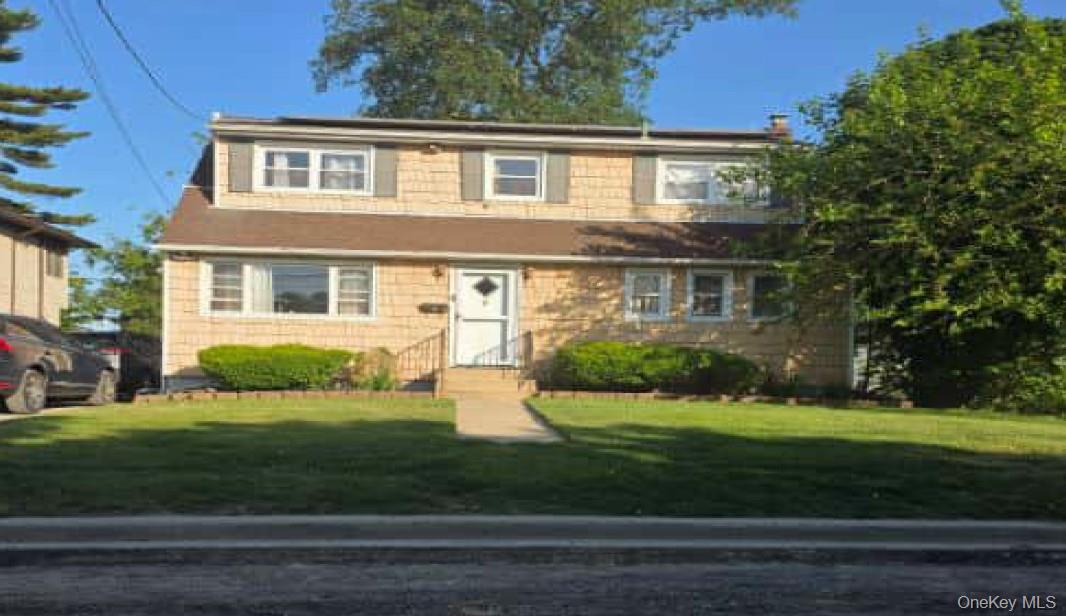 1425 Tadmor Street, North Merrick NY 11566