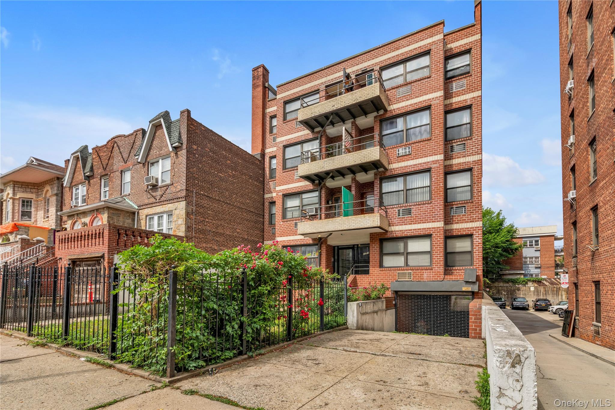 41-14 68th Street Unit 1C, Woodside NY 11377