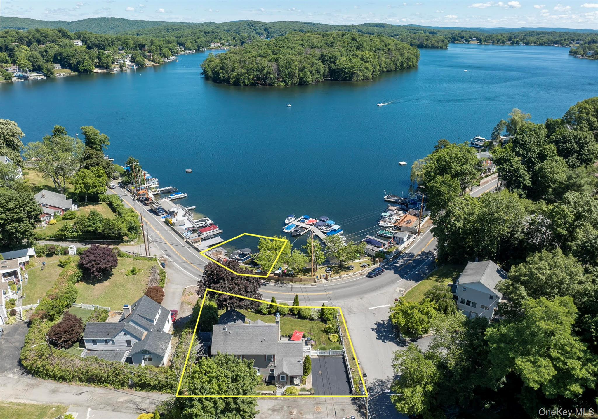 1 Colonial Drive, Mahopac NY 10541