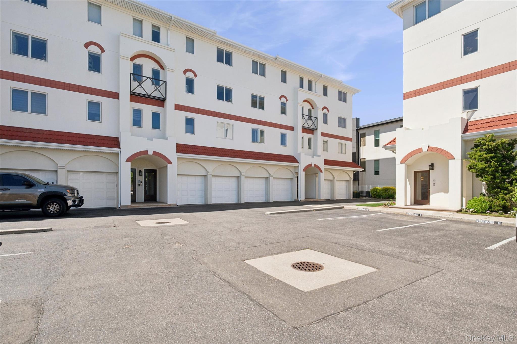 452 Oceanfront Unit 102, Long Beach NY 11561