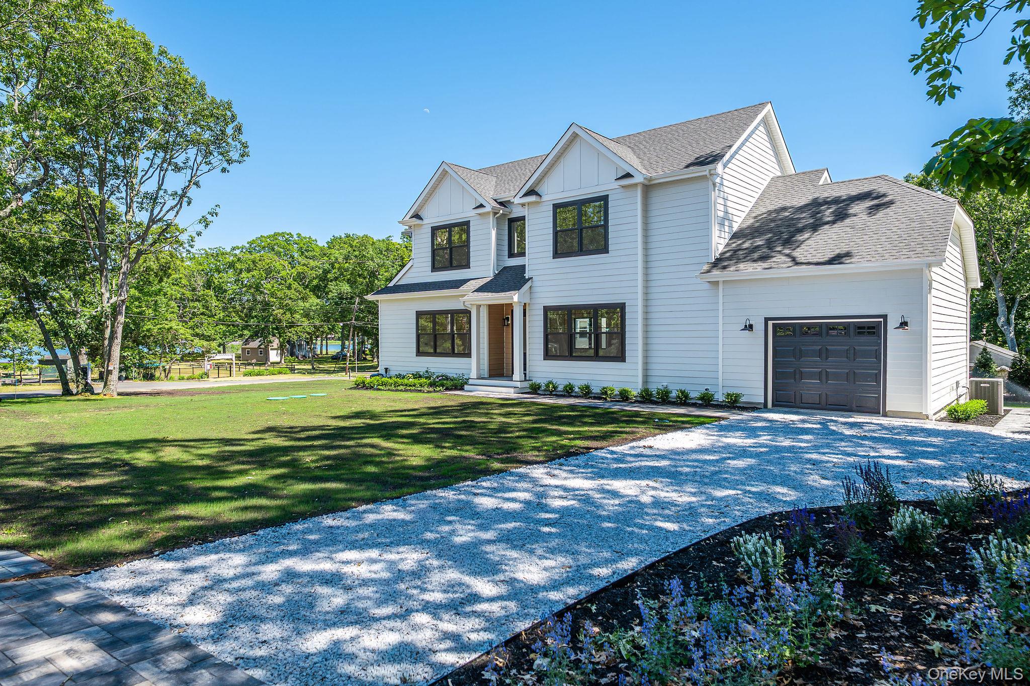 1700 Smith Drive S, Southold NY 11971