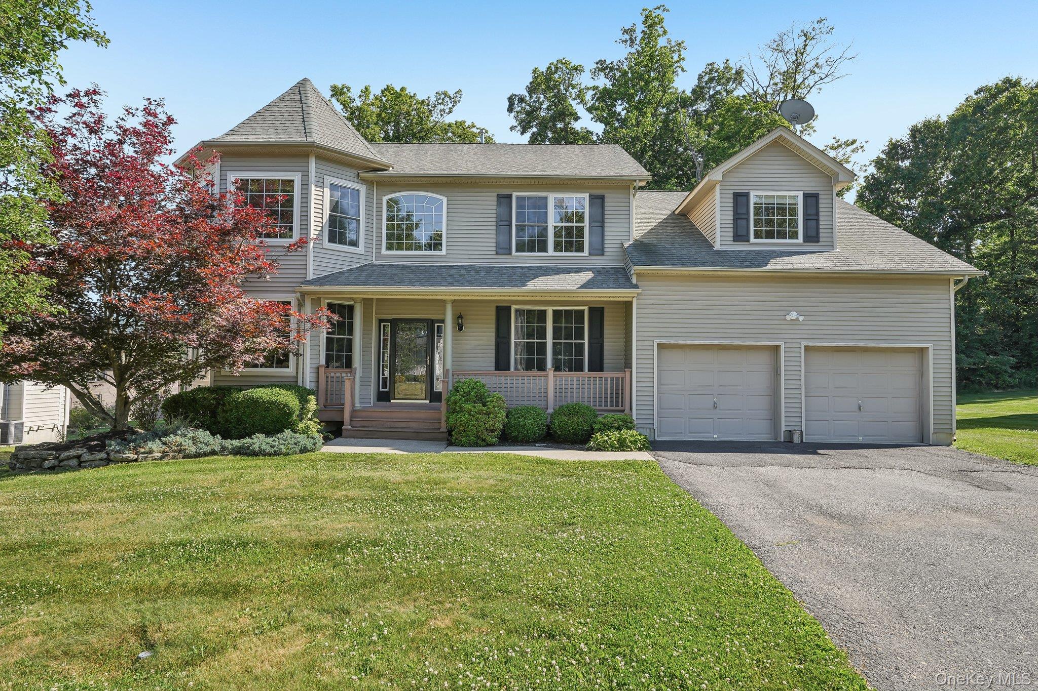 110 Winding Brook Court, New Windsor NY 12553