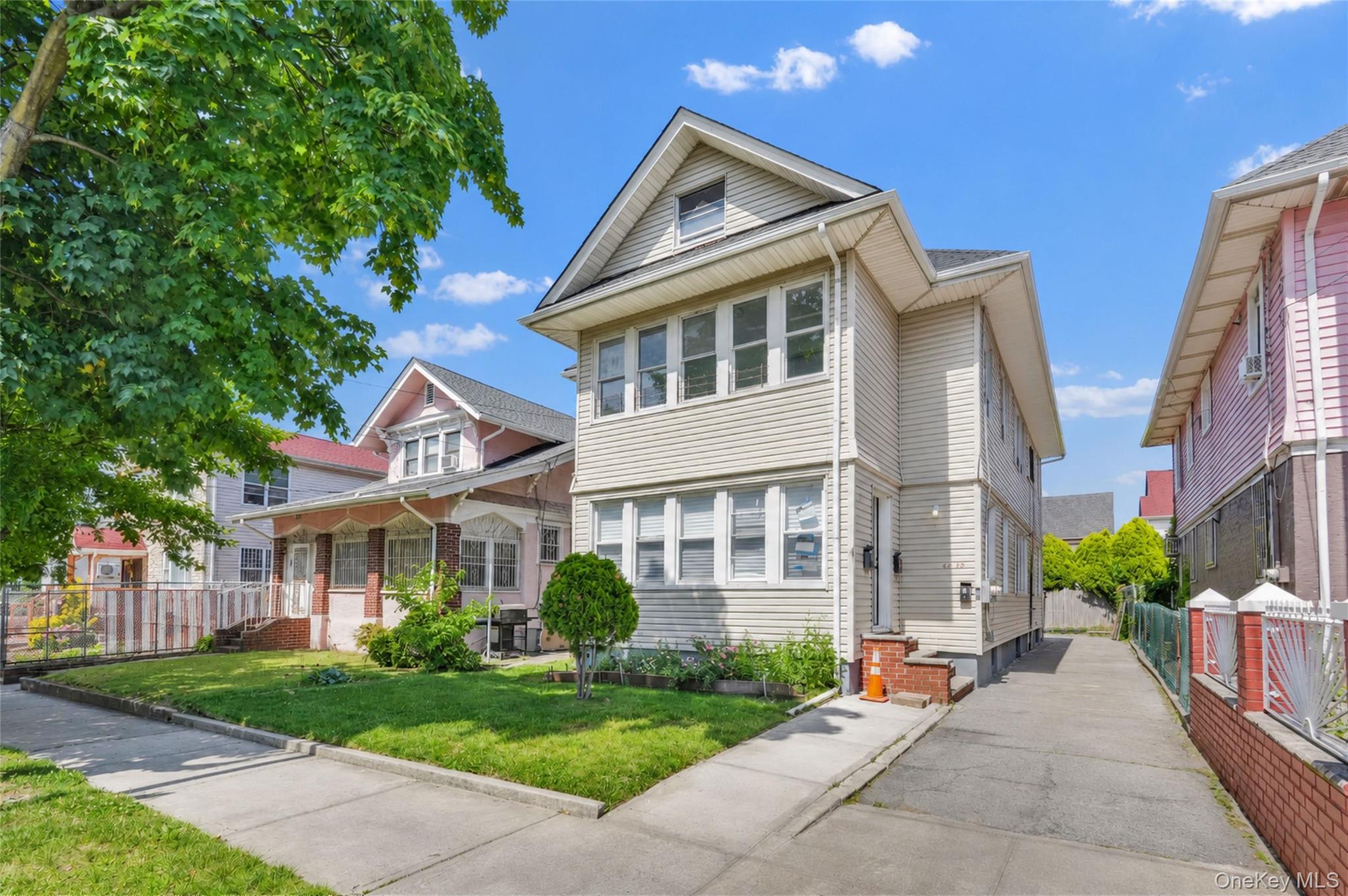 85-43 150th Street, Briarwood NY 11435