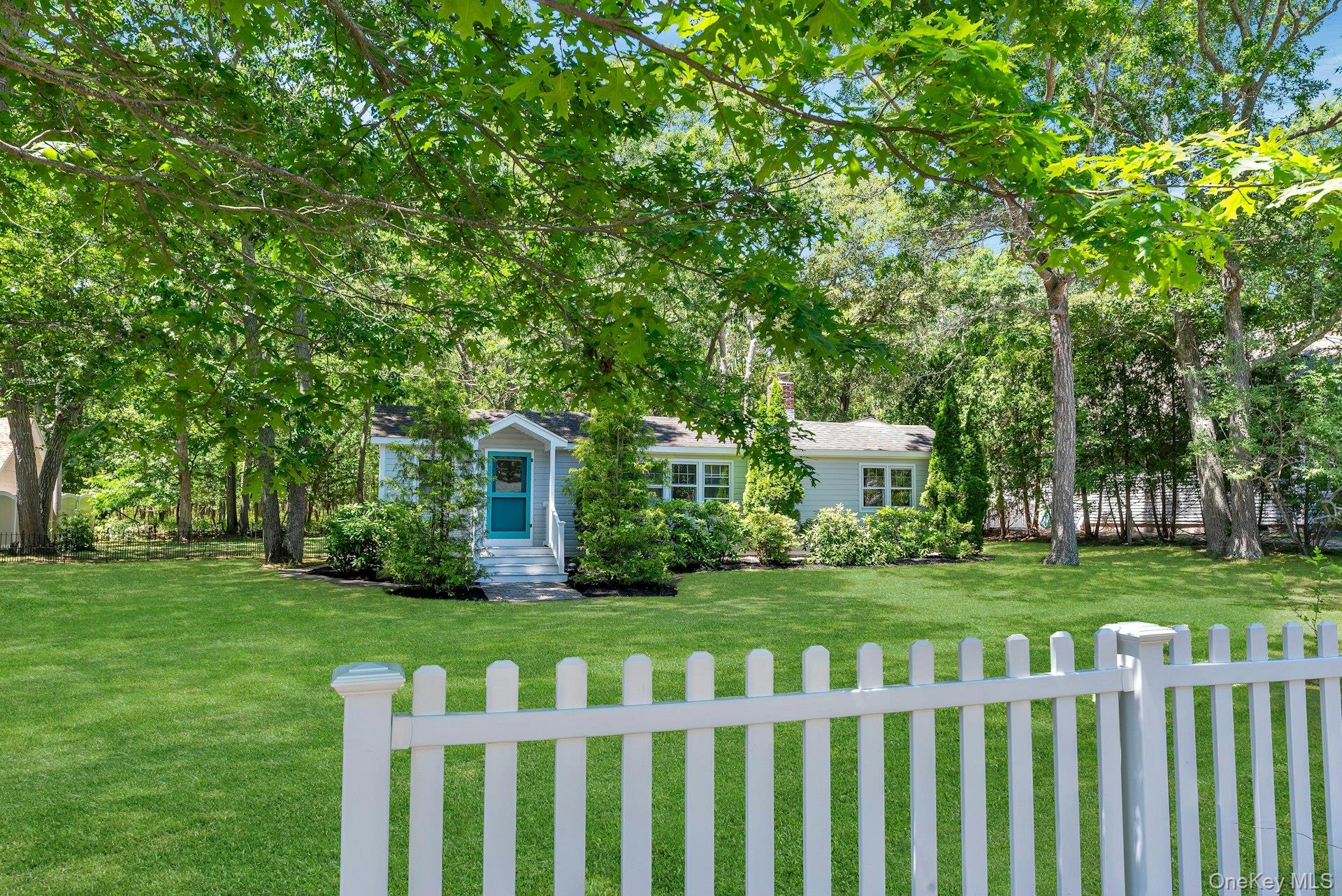 420 Sigsbee Road, Mattituck NY 11952