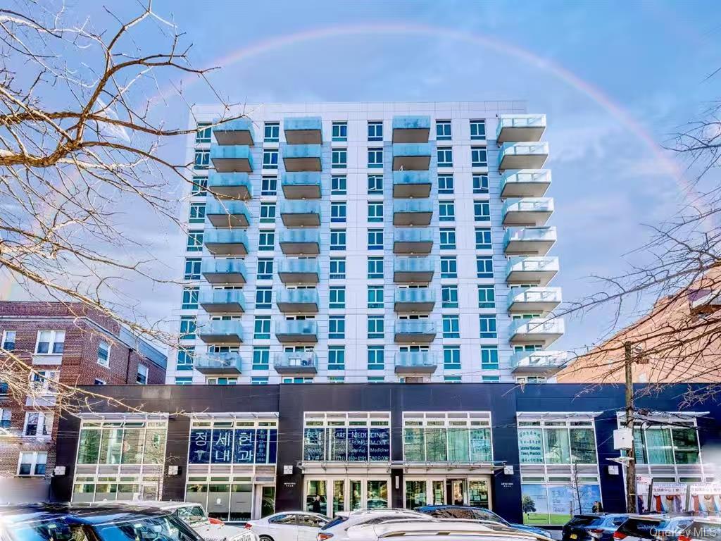 14238 37th Avenue Unit 13D, Flushing NY 11354
