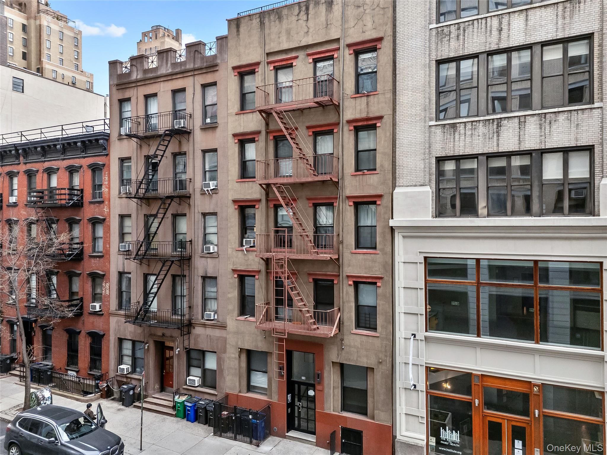 228 W 17th Street Unit 2A, Manhattan NY 10011