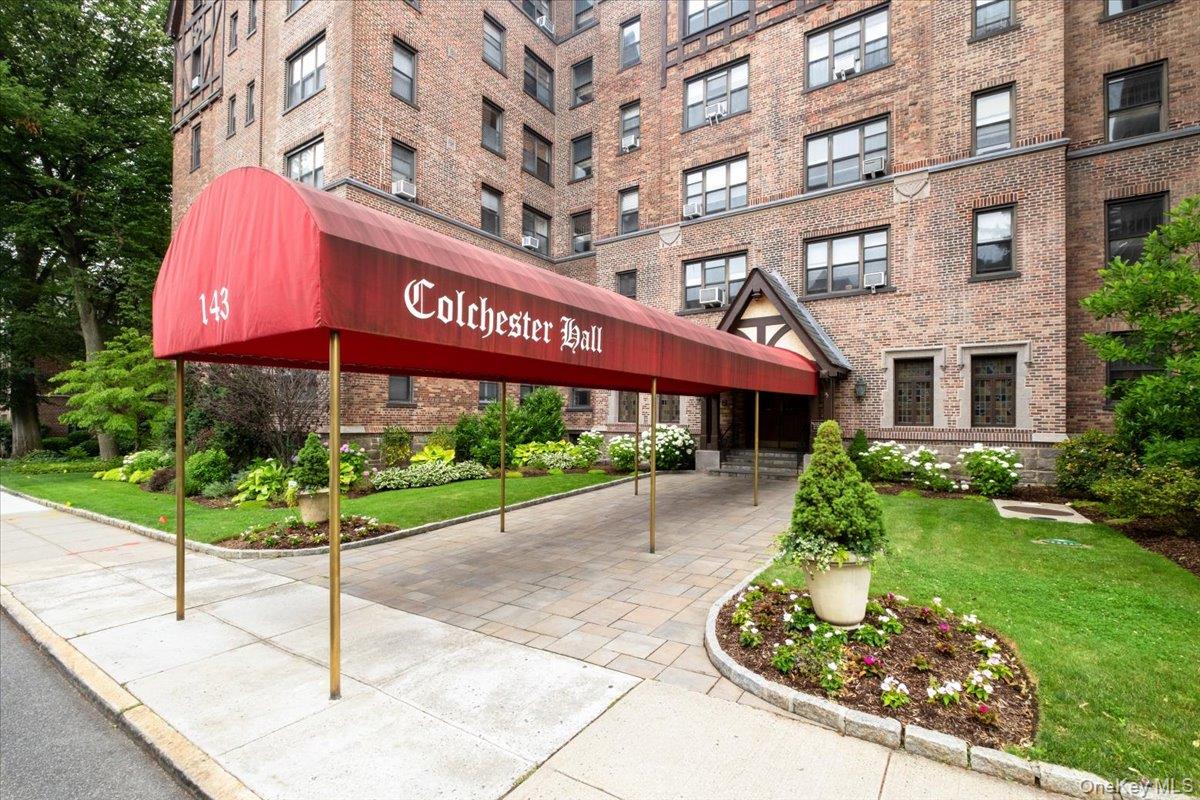 143 Garth Road Unit 5L, Scarsdale NY 10583