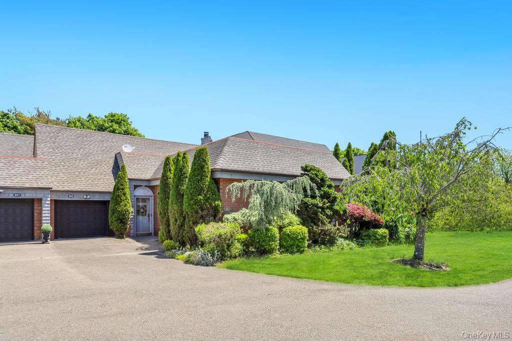 202 Captains Way, Bay Shore NY 11706