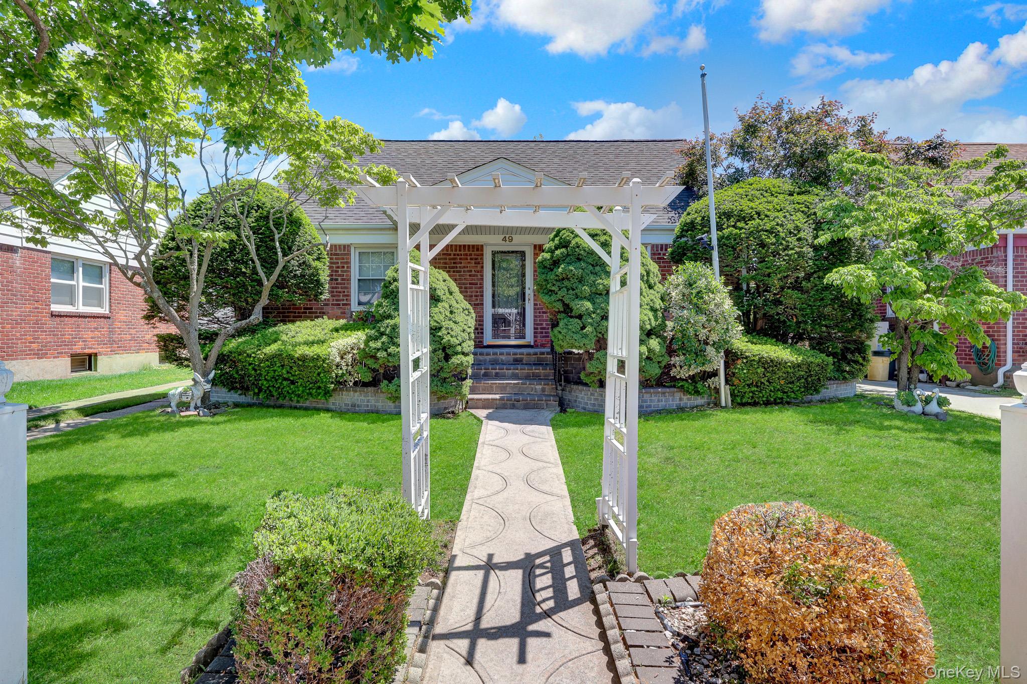 49 McAlester Avenue, Hicksville NY 11801