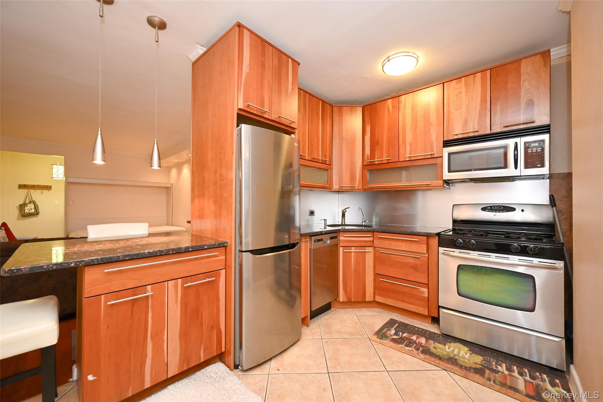 67-40 Yellowstone Boulevard Unit 4M, Forest Hills NY 11375