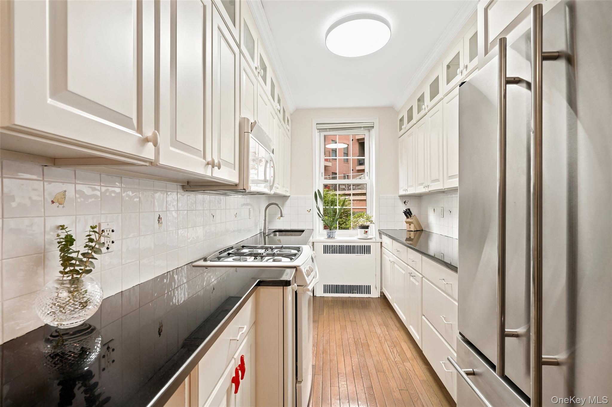 949 Palmer Road Unit 1R, Bronxville NY 10708