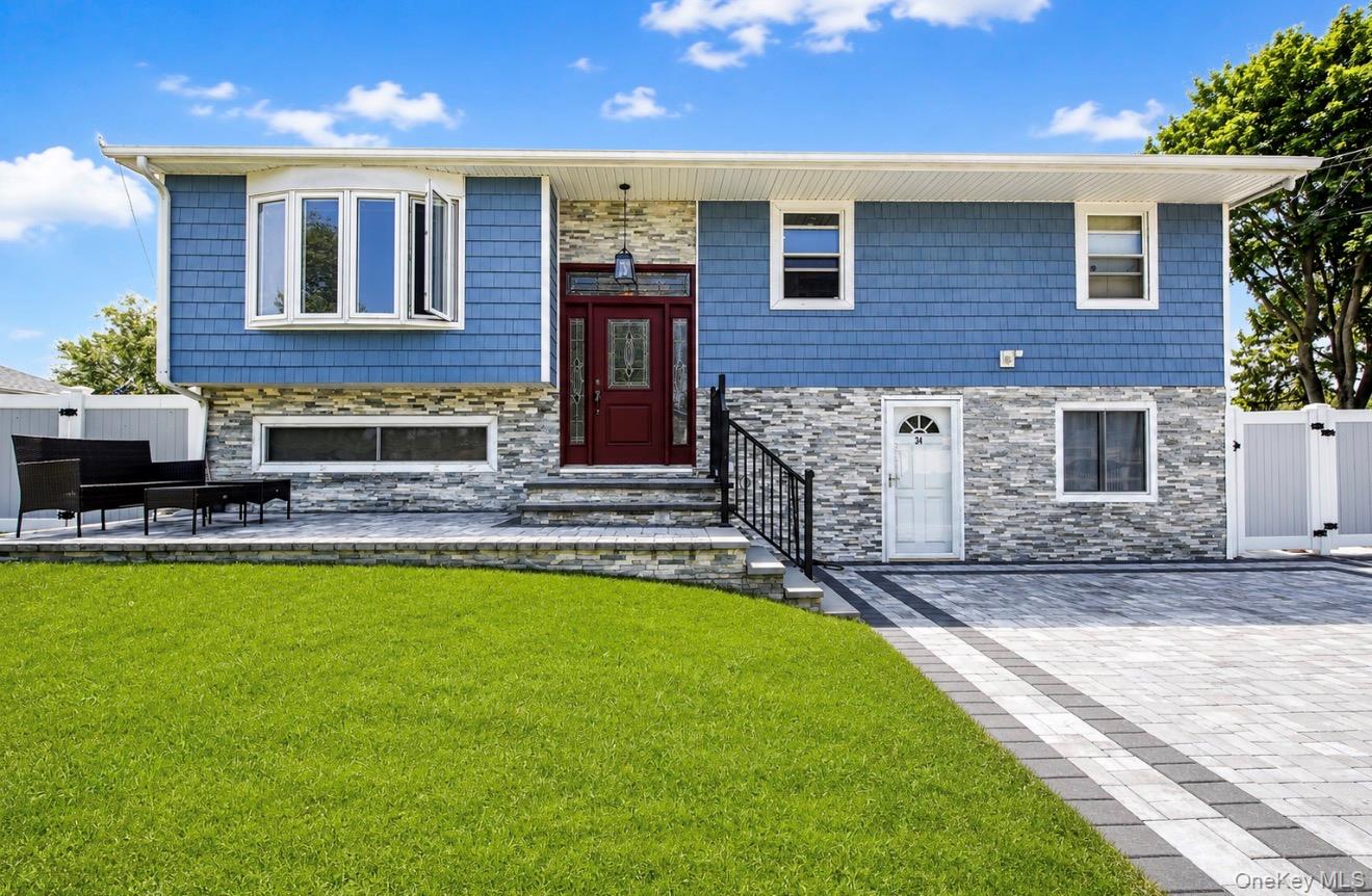 34 Fairdale Drive, Brentwood NY 11717