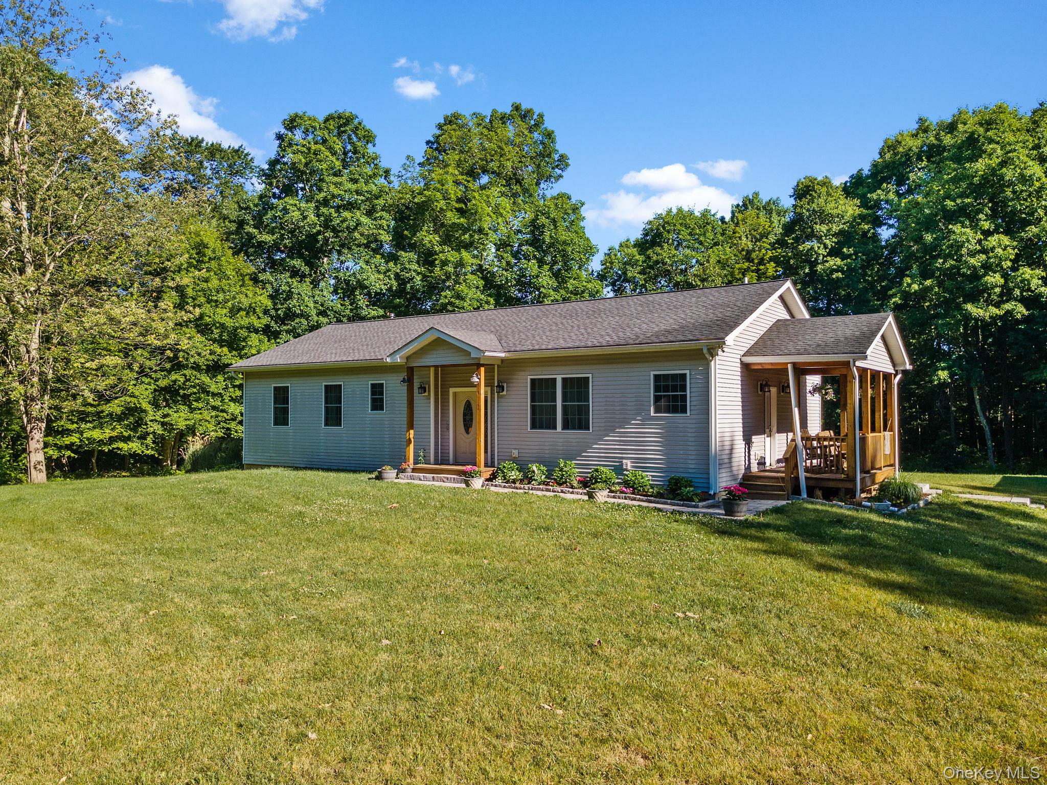83 Cotter Road, Highland NY 12528
