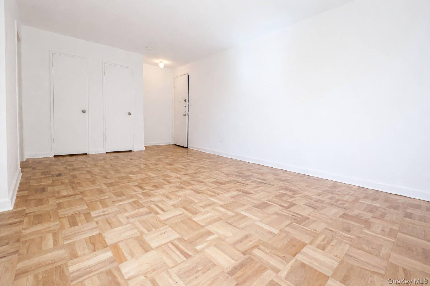 30-11 Parsons Boulevard Unit 2T, Flushing NY 11354