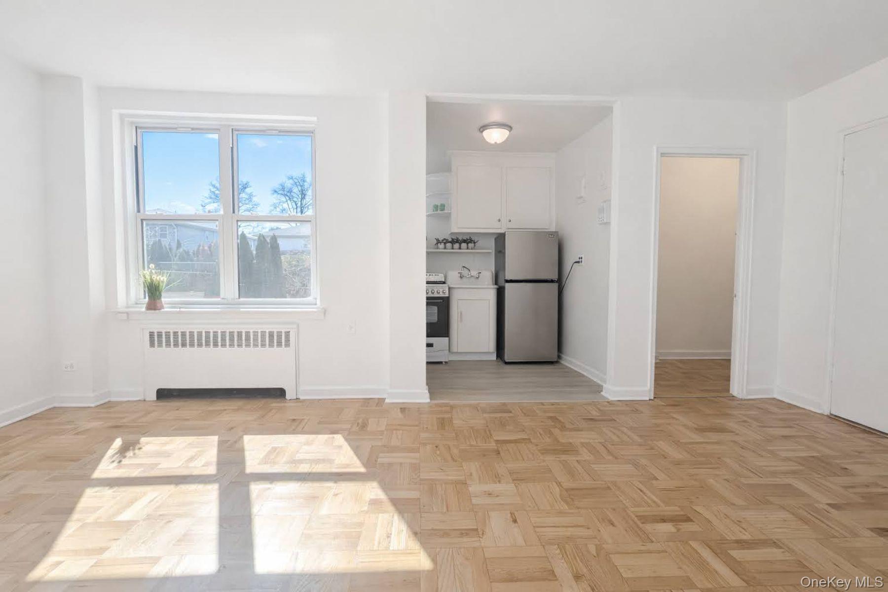 30-11 Parsons Boulevard Unit 2T, Flushing NY 11354