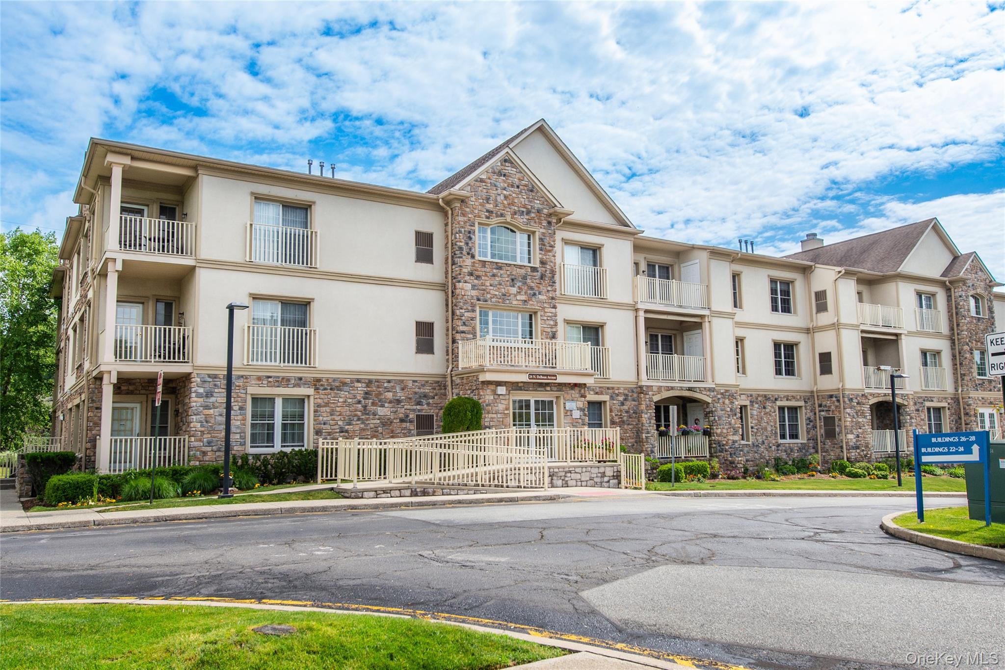 28 N De Baun Avenue Unit 205, Suffern NY 10901