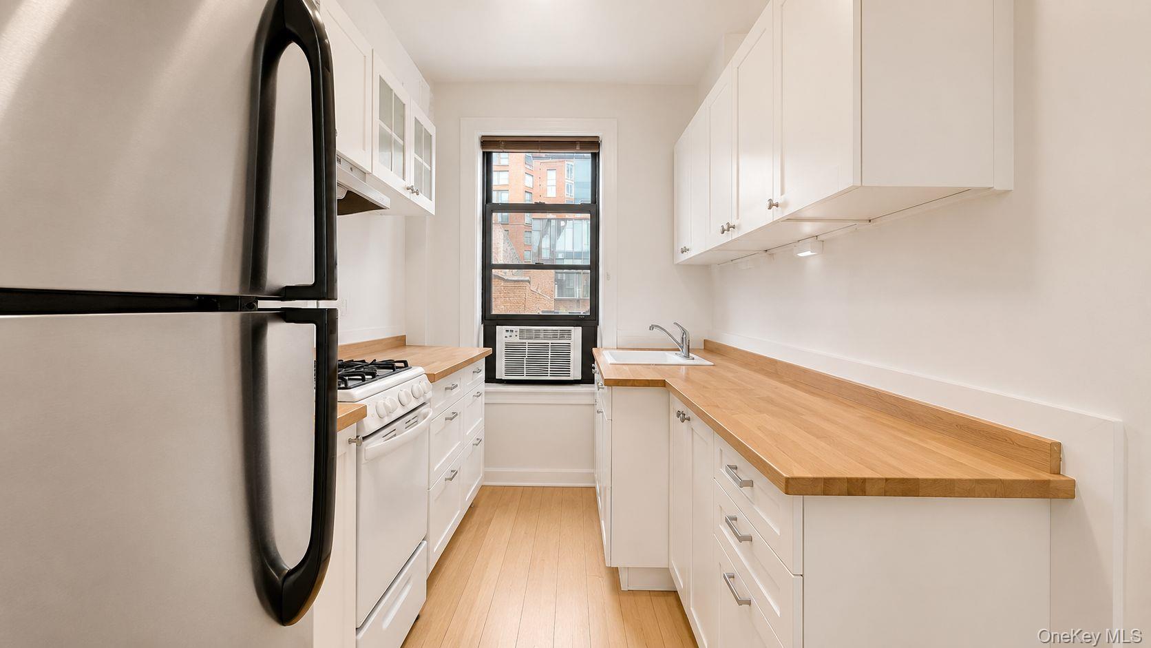 4-6 W 105th Street Unit 6A, Manhattan NY 10025