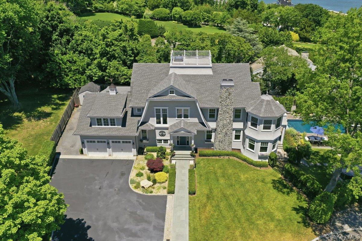 7 Preston Lane, East Setauket NY 11733