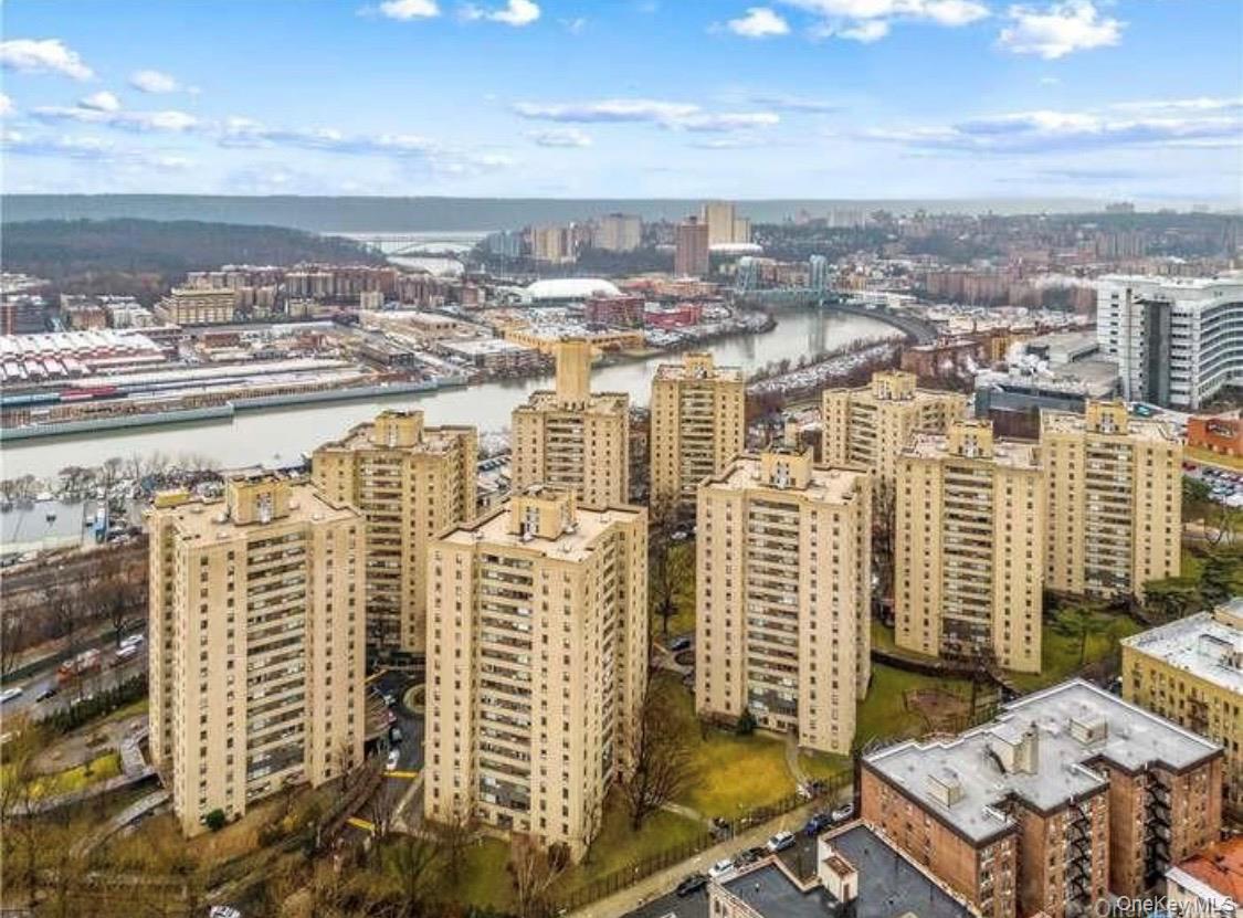 3 fordham hill Unit 11d, Bronx NY 10468