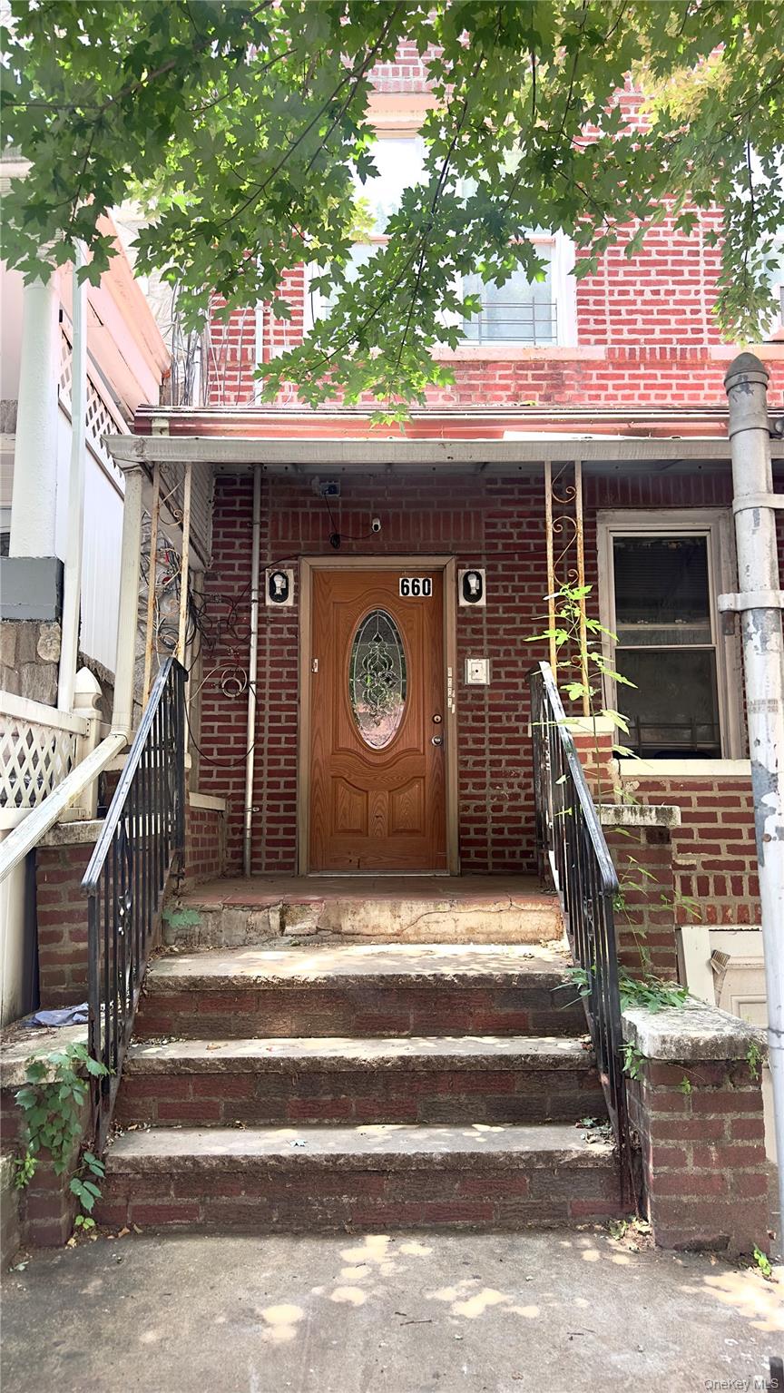 660 Warwick Street, Brooklyn NY 11207
