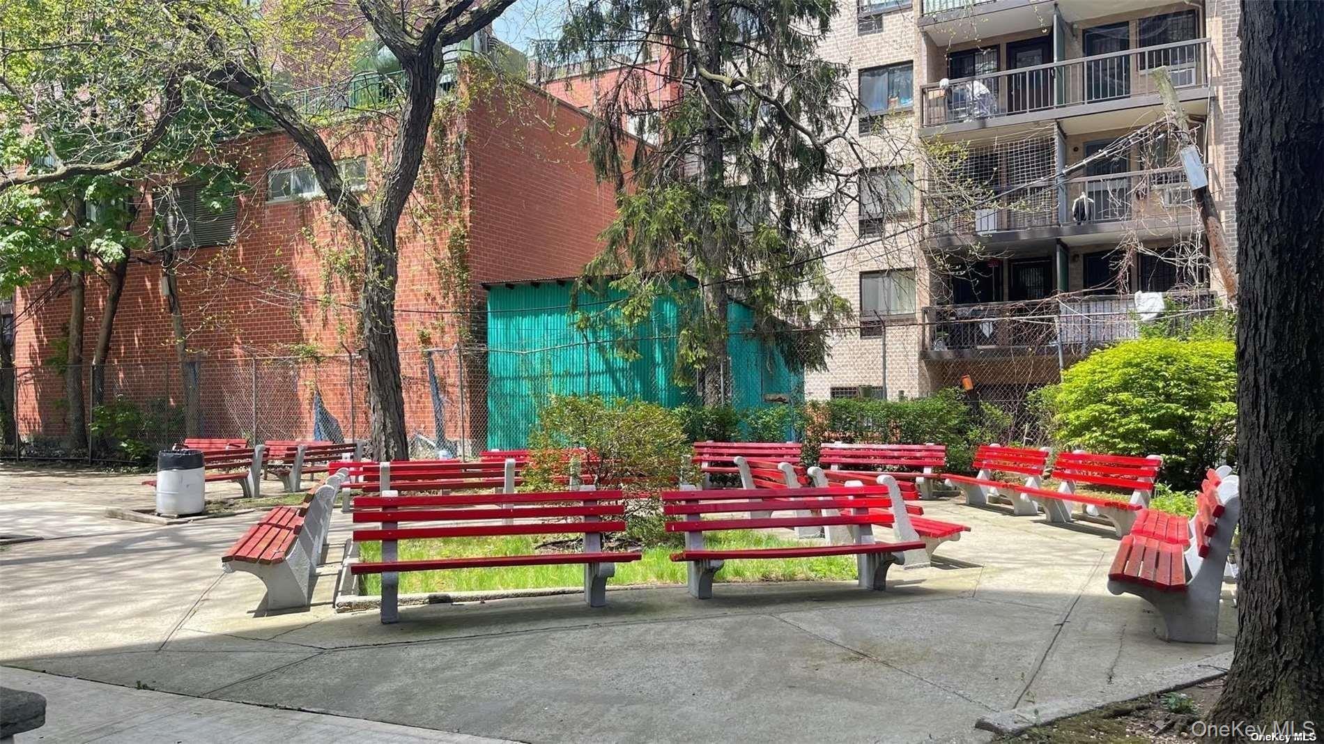 142-05 Roosevelt Avenue Unit 721, Flushing NY 11354