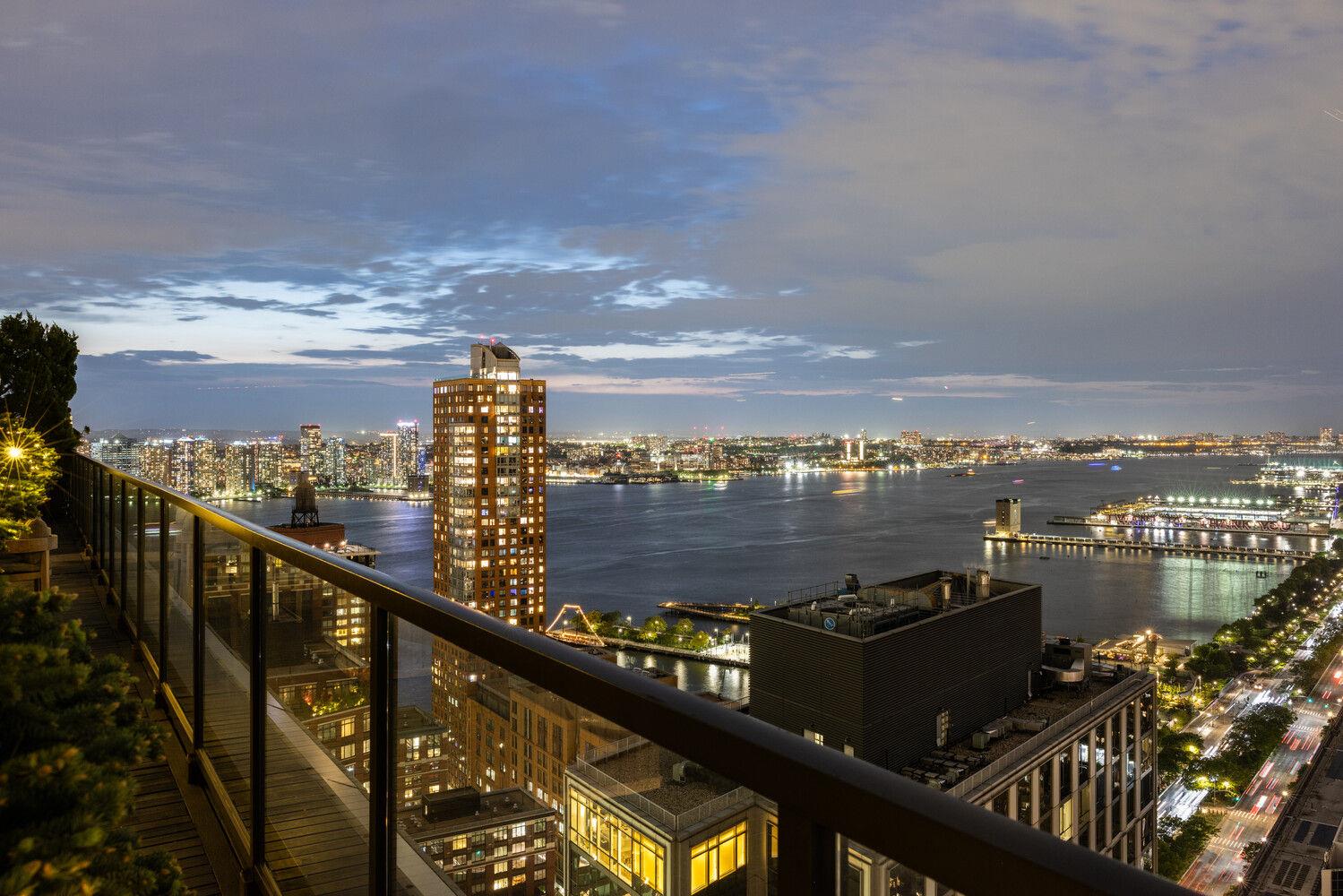 101 WARREN Street Unit PH3450, Manhattan NY 10013