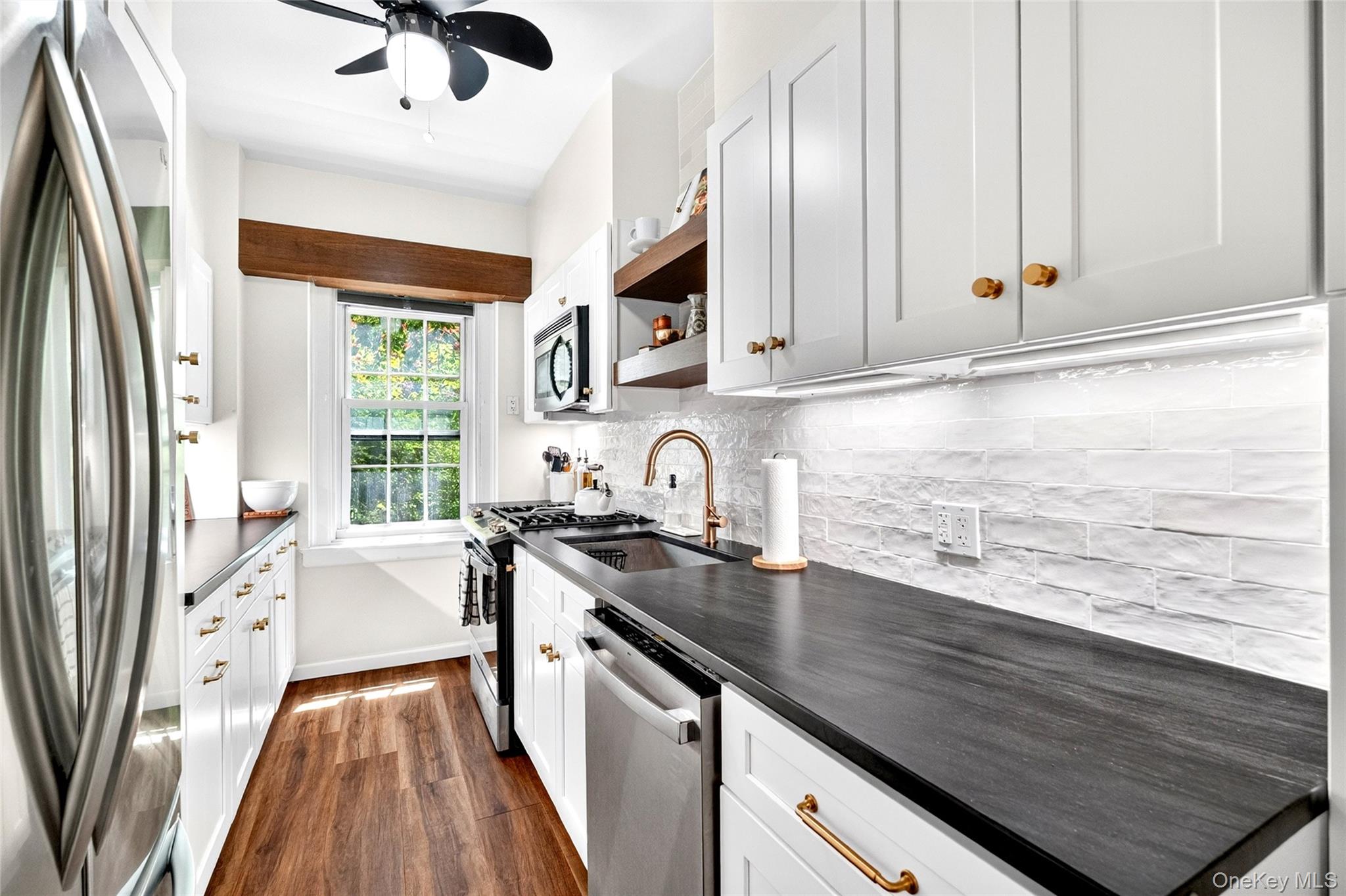 525 W 238th Street Unit 1G, Bronx NY 10463