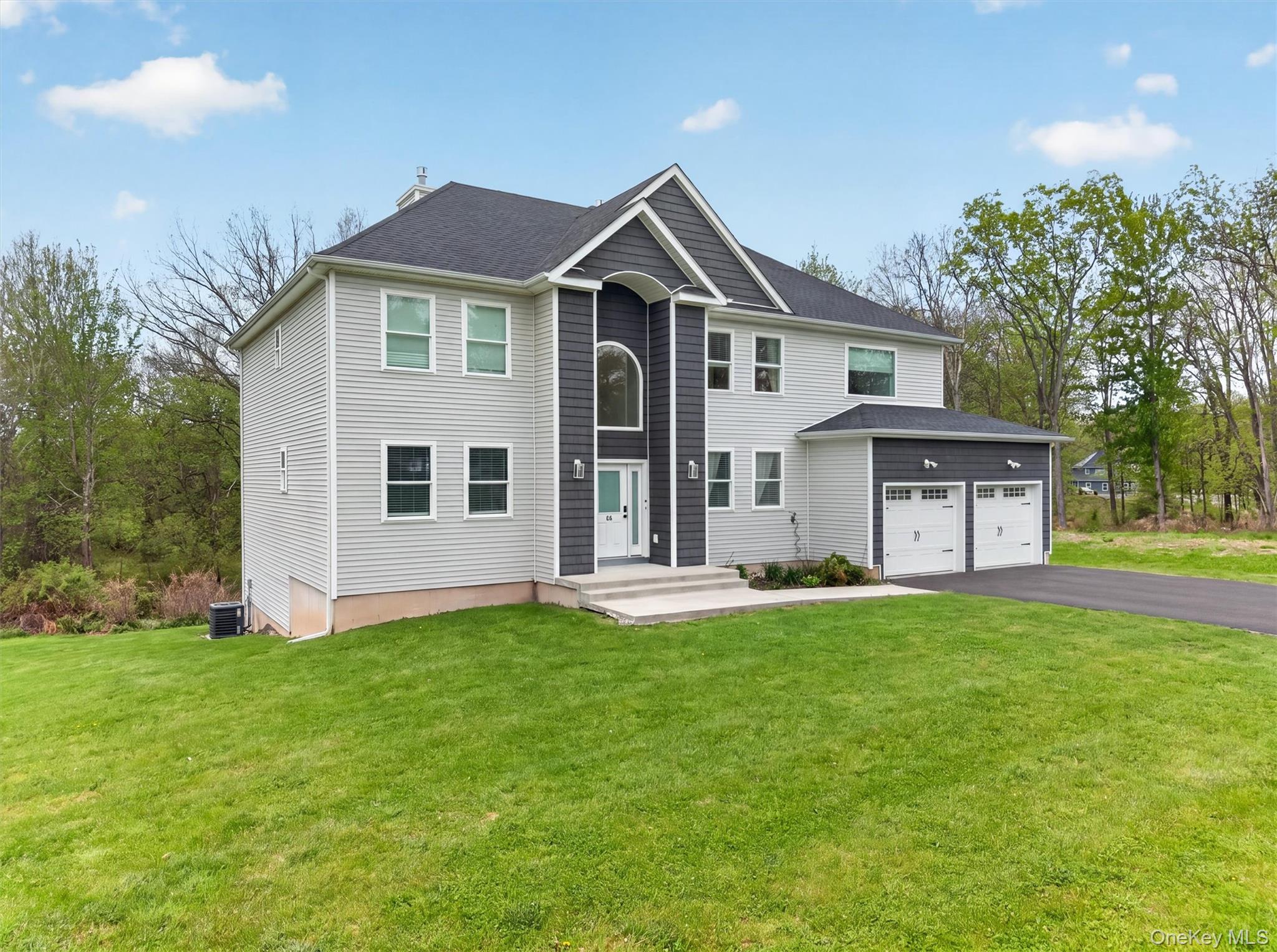66 Pin Oak Drive, New Windsor NY 12553