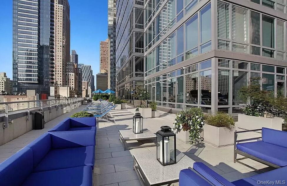 247 W 46TH Street Unit 3103, Manhattan NY 10036