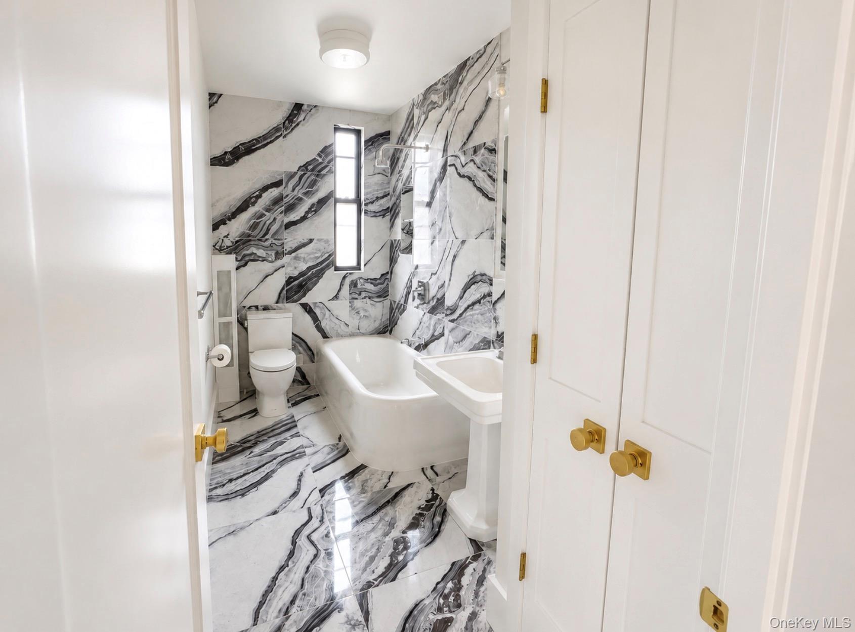 230 W 105th Street Unit 14G, Manhattan NY 10025