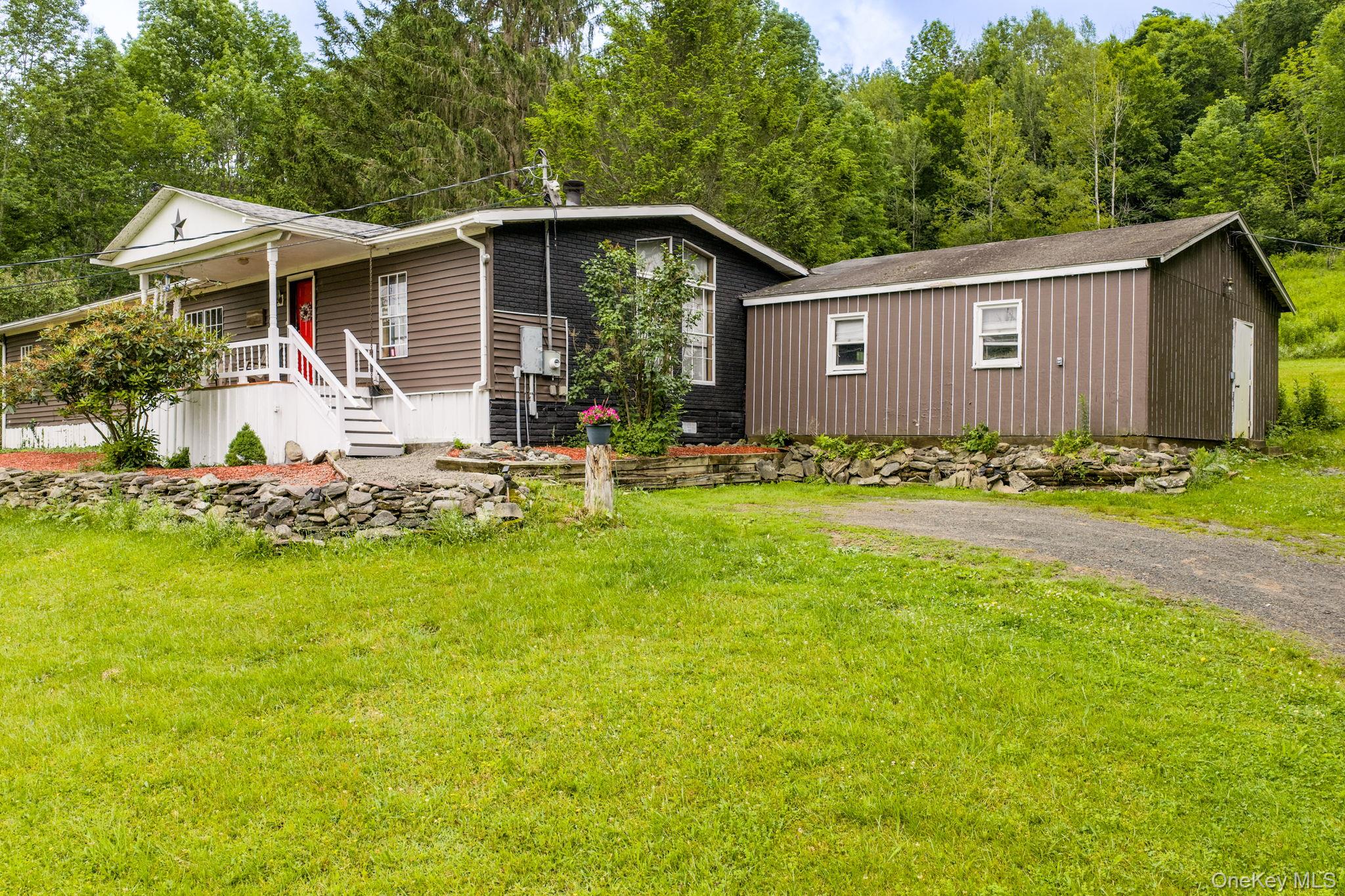 673 Hessinger And Lare Road, Jeffersonville NY 12748