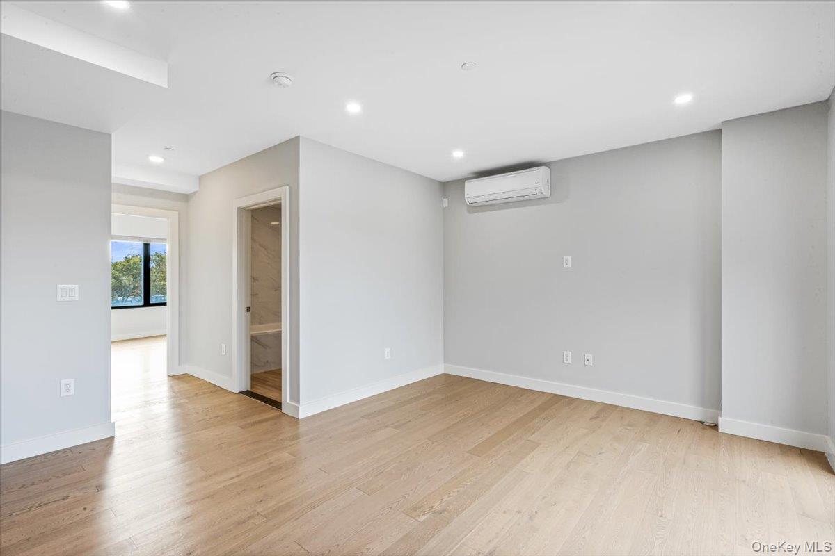 62-96 Woodhaven Boulevard Unit 5O, Rego Park NY 11374