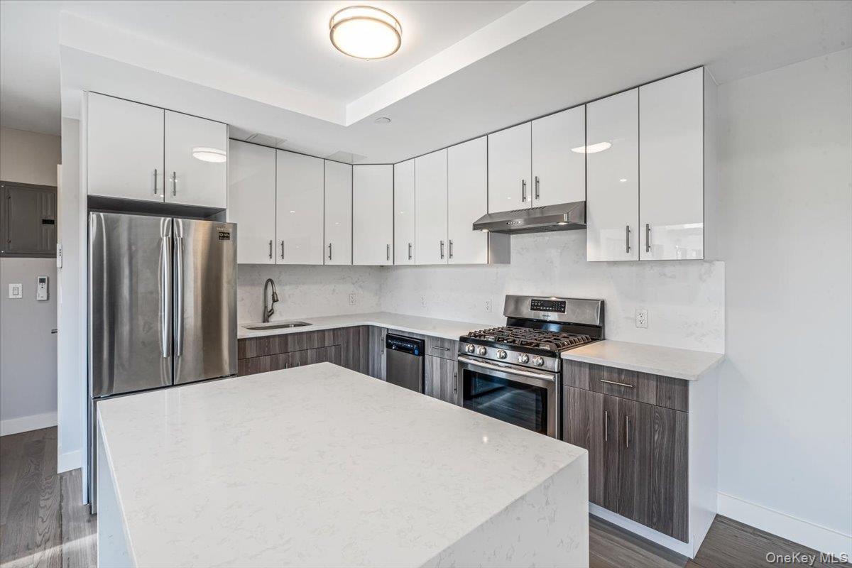 62-96 Woodhaven Boulevard Unit 5O, Rego Park NY 11374