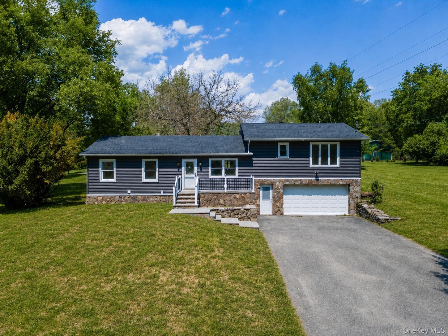 52 Rudolph Road, Modena NY 12548