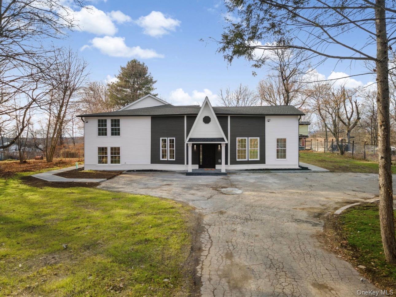 39 Overland Drive, Wallkill NY 12589