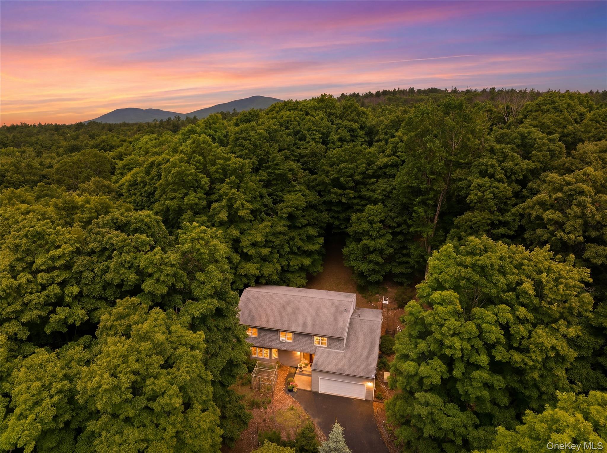 252 Vly Atwood Road, Stone Ridge NY 12484
