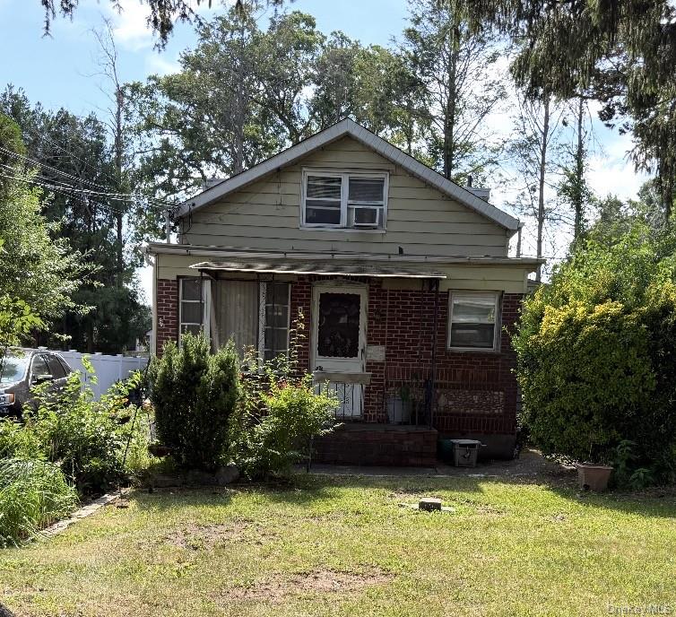 44 Westwood Avenue, Deer Park NY 11729